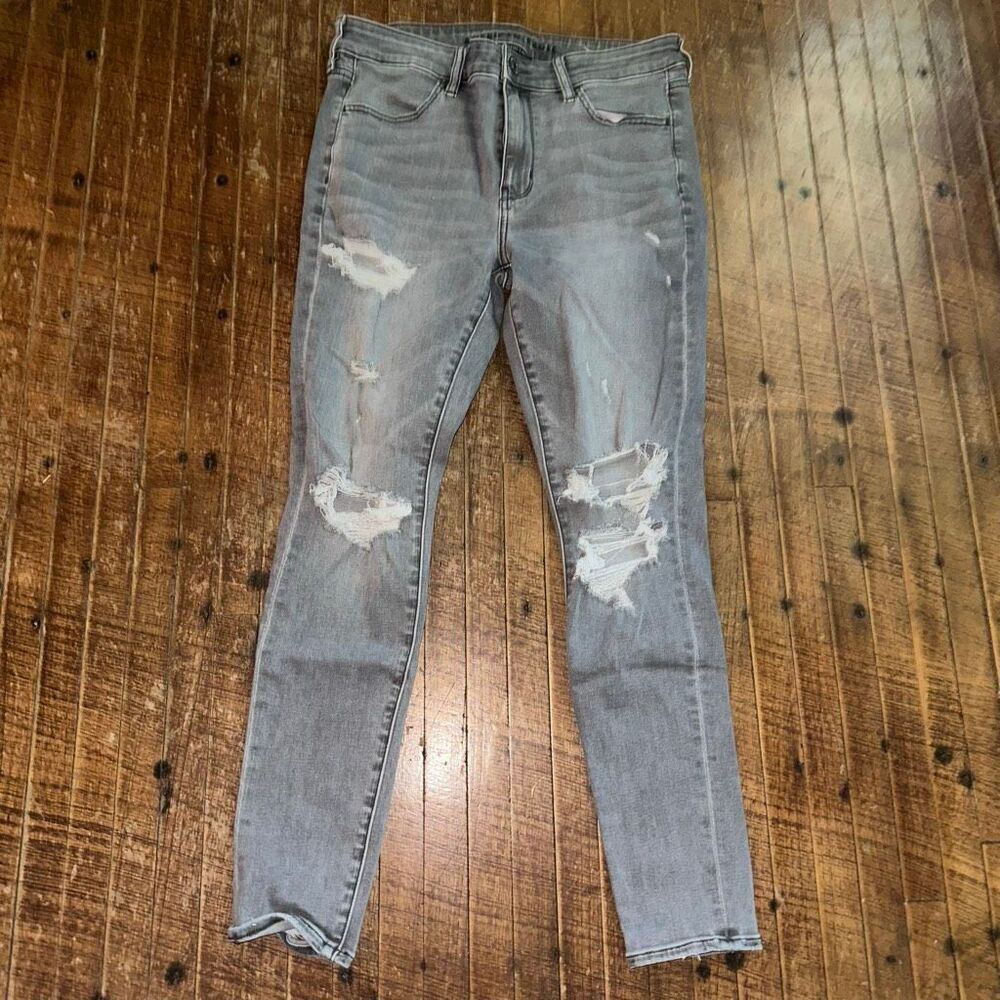 American Eagle distressed black 12 stretchy classic jeggings